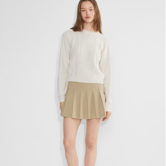 Aritzia Sunday Best Lima Sweater - Picture 2 of 5